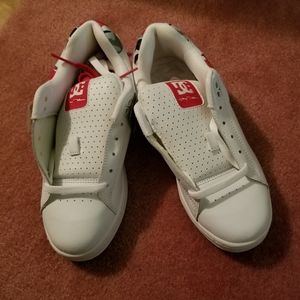 red dc shoes rob dyrdek
